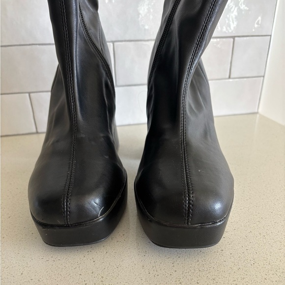 Womens Diba Platform Chunky High Heel Ankle Boots Black Square Toe Size 8 EUC - Picture 4 of 7